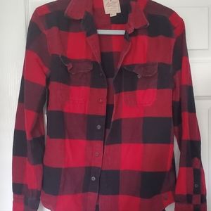 Men’s red buffalo plaid American Eagle long sleeve flannel shirt size M